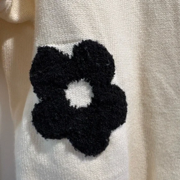 Cider Cream Cardigan with Black Floral Accents - Picture 3 of 5